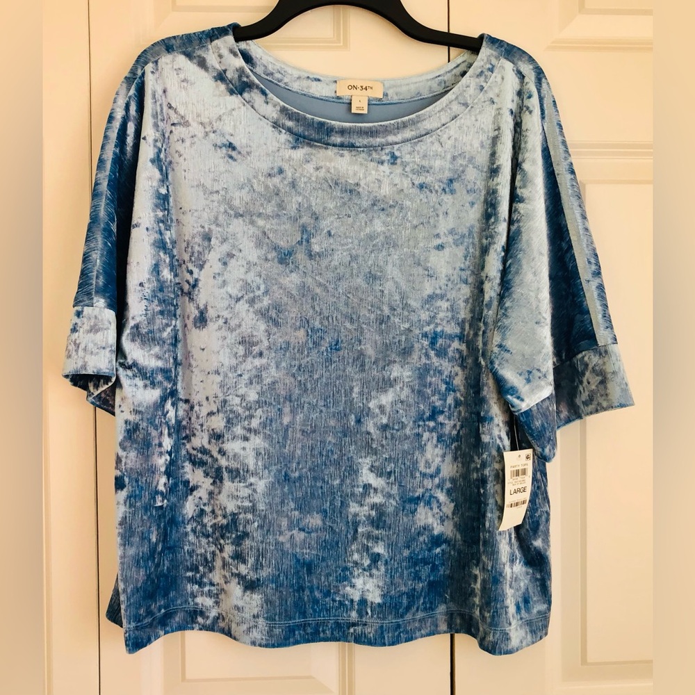 ON 34TH WOMEN'S TOP SIZE LARGE OCEAN BLUE VELVET PULLOVER SHORT SLEEVE  PS204
